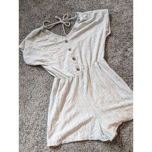 CAUTION TO THE WIND Gray Striped Button Front Tie Back Romper Women's Size S